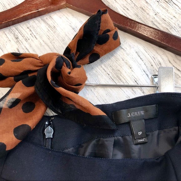 J. Crew Super 120s Fit & Flare Navy Skirt Size 0P - Picture 3 of 8